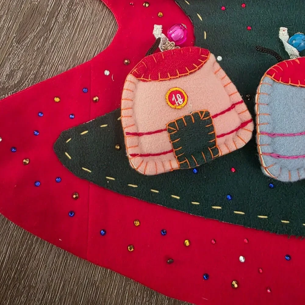 Felt & Sequins 40